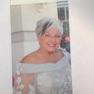 Meet your Posher, Connie